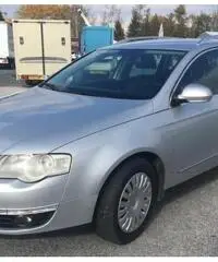VOLKSWAGEN Passat 2.0 TDI DPF 4motion Variant VOLKSWAGEN Passat 2.0 TDI DPF 4motion Variant