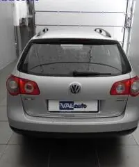 VOLKSWAGEN Passat VARIANT 2.0 TDI DPF 4MOTION COMFORTLINE CV140!!!