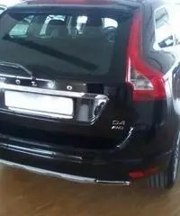 VOLVO XC60 D4 AWD Geartronic Business VOLVO XC60 D4 AWD Geartronic Business