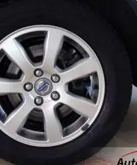 VOLVO V70 2.0 D3 ''MOMENTUM'' GEARTRONIC VOLVO V70 2.0 D3 ''MOMENTUM'' GEARTRONIC