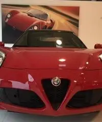 ALFA ROMEO 4C 1750 TBi Spider ALFA ROMEO 4C 1750 TBi Spider