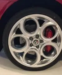ALFA ROMEO 4C 1750 TBi Spider ALFA ROMEO 4C 1750 TBi Spider
