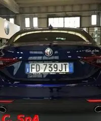 ALFA ROMEO Giulia 2.2 Turbodiesel 180 CV AT8 Super ALFA ROMEO Giulia 2.2 Turbodiesel 180 CV AT8 Super