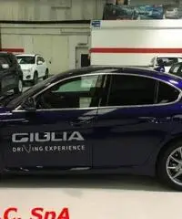 ALFA ROMEO Giulia 2.2 Turbodiesel 180 CV AT8 Super ALFA ROMEO Giulia 2.2 Turbodiesel 180 CV AT8 Super