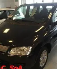 FIAT Multipla 1.6 16V Natural Power Dynamic