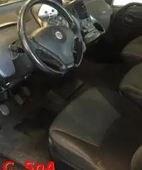 FIAT Multipla 1.6 16V Natural Power Dynamic