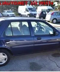 FORD Fiesta 1.2i 16V cat 5 porte Ghia NEOPATENTATI FORD Fiesta 1.2i 16V cat 5 porte Ghia NEOPATENTATI