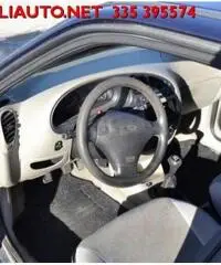 FORD Fiesta 1.2i 16V cat 5 porte Ghia NEOPATENTATI FORD Fiesta 1.2i 16V cat 5 porte Ghia NEOPATENTATI