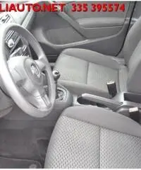 VOLKSWAGEN Golf 1.6 TDI DPF 5p. Trendline VOLKSWAGEN Golf 1.6 TDI DPF 5p. Trendline