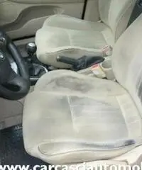 ALFA ROMEO 147 1.9 JTD (120) 5 porte Distinctive