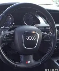 AUDI S5 4.2 V8 quattro tiptronic