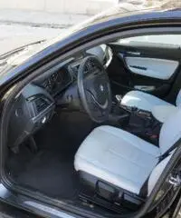 BMW 118 d 5p. Urban BMW 118 d 5p. Urban