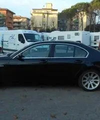BMW 730D anno 2004 km 140000 certificabili, tagliandata, bellissima! BMW 730D anno 2004 km 140000 certificabili, tagliandata, bellissima!