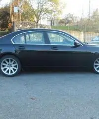 BMW 730D anno 2004 km 140000 certificabili, tagliandata, bellissima! BMW 730D anno 2004 km 140000 certificabili, tagliandata, bellissima!