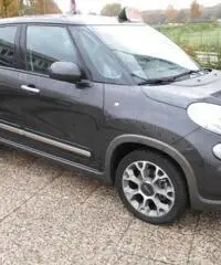 FIAT 500L 1.3 Multijet 95 CV Trekking FIAT 500L 1.3 Multijet 95 CV Trekking