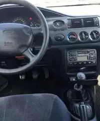 FORD Escort 1.6i 16V cat Station Wagon Ghia