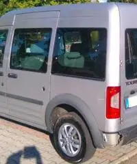 Ford Transit Connect 17 T Diesel Vetrato 5+3 monovolume Ford Transit Connect 17 T Diesel Vetrato 5+3 monovolume