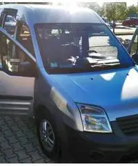 Ford Transit Connect 17 T Diesel Vetrato 5+3 monovolume Ford Transit Connect 17 T Diesel Vetrato 5+3 monovolume