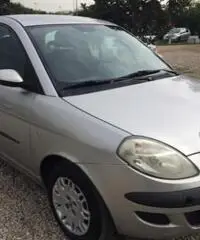 LANCIA Ypsilon 1.2 LANCIA Ypsilon 1.2