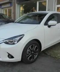 MAZDA 2 1.5 90 CV *KM ZERO* Skyactiv-G Exceed MAZDA 2 1.5 90 CV *KM ZERO* Skyactiv-G Exceed