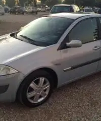 RENAULT Megane Mégane 1.9 dCi 5p. Confort Authentique RENAULT Megane Mégane 1.9 dCi 5p. Confort Authentique
