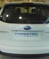 SUBARU Forester 2.0d CVT Sport Style *PRONTA CONSEGNA* SUBARU Forester 2.0d CVT Sport Style *PRONTA CONSEGNA*