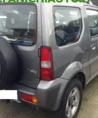 SUZUKI Jimny 1.3i 16V cat 4WD JLX Più SUZUKI Jimny 1.3i 16V cat 4WD JLX Più