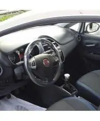 FIAT Punto Evo 1.3 Mjt 85 CV DPF 5 porte S S Blue Me FIAT Punto Evo 1.3 Mjt 85 CV DPF 5 porte S S Blue Me