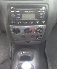 FORD Puma 1.6i 16V cat