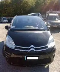 CITROEN C4 1.6 e-HDi 110 airdream Attraction CITROEN C4 1.6 e-HDi 110 airdream Attraction