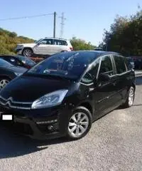 CITROEN C4 1.6 e-HDi 110 airdream Attraction CITROEN C4 1.6 e-HDi 110 airdream Attraction