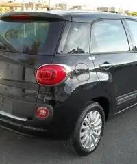Fiat 500L 1.3 Multijet 95 CV Pop Star Fiat 500L 1.3 Multijet 95 CV Pop Star