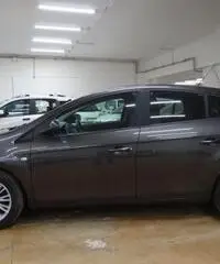 FIAT Bravo 1.6 MJT 120 CV DPF  Dynamic FIAT Bravo 1.6 MJT 120 CV DPF  Dynamic