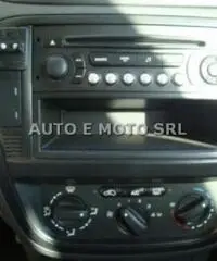 CITROEN C2 1.4 HDi 70CV 2 POSTI CITROEN C2 1.4 HDi 70CV 2 POSTI