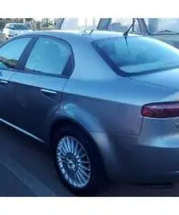 Alfa Romeo 159