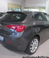 ALFA ROMEO Giulietta 1.6 JTDm-2 105 CV Distinctive