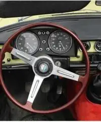 Alfa Romeo Spider Duetto