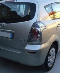 TOYOTA Corolla Verso 2.2 16V D-4D Sol TOYOTA Corolla Verso 2.2 16V D-4D Sol