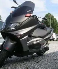 Yamaha T-Max Black Max Yamaha T-Max Black Max
