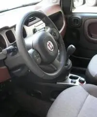 FIAT Panda Cross 1.3Mj cv95 4x4 cross Km0 06'16 5posti/SedSdopp FIAT Panda Cross 1.3Mj cv95 4x4 cross Km0 06'16 5posti/SedSdopp