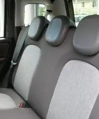 FIAT Panda Cross 1.3Mj 95cv 4x4 cross K0 07'16 5posti/sedSdopp FIAT Panda Cross 1.3Mj 95cv 4x4 cross K0 07'16 5posti/sedSdopp