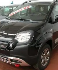 FIAT Panda Cross 1.3Mj 95cv 4x4 cross K0 08'16 5posti/Sed.Sdopp. FIAT Panda Cross 1.3Mj 95cv 4x4 cross K0 08'16 5posti/Sed.Sdopp.