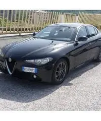 ALFA ROMEO Giulia 2.2 Turbodiesel 150 CV ALFA ROMEO Giulia 2.2 Turbodiesel 150 CV