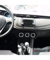 ALFA ROMEO Giulietta 1.6 JTDm-2 105 CV Distinctive