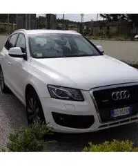 AUDI Q5 2.0 TDI 170 CV quattro AUDI Q5 2.0 TDI 170 CV quattro