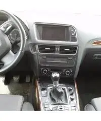 AUDI Q5 2.0 TDI 170 CV quattro AUDI Q5 2.0 TDI 170 CV quattro