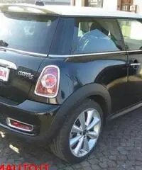 MINI Mini Mini 1.6 16V Cooper S( NAVIG-AUTOMATIK- PELLE-)!!! MINI Mini Mini 1.6 16V Cooper S( NAVIG-AUTOMATIK- PELLE-)!!!