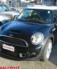 MINI Mini Mini 1.6 16V Cooper S( NAVIG-AUTOMATIK- PELLE-)!!! MINI Mini Mini 1.6 16V Cooper S( NAVIG-AUTOMATIK- PELLE-)!!!
