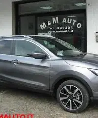 NISSAN Qashqai 1.5 dCi Tekna  (TETTO- NAVIG)!!!!! NISSAN Qashqai 1.5 dCi Tekna  (TETTO- NAVIG)!!!!!