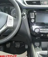 NISSAN Qashqai 1.5 dCi Tekna  (TETTO- NAVIG)!!!!! NISSAN Qashqai 1.5 dCi Tekna  (TETTO- NAVIG)!!!!!